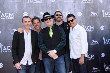 Blues Traveler, John Popper