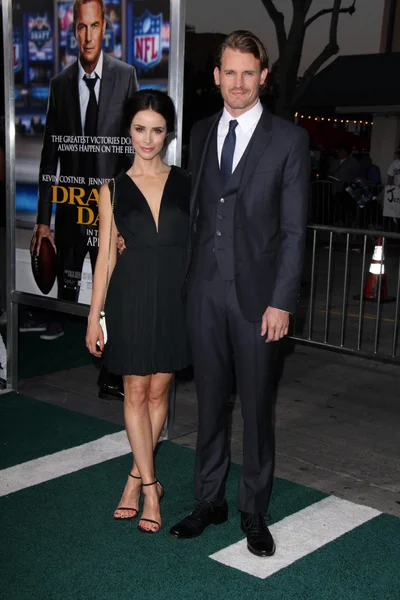 Abigail spencer, josh peni — Stok fotoğraf