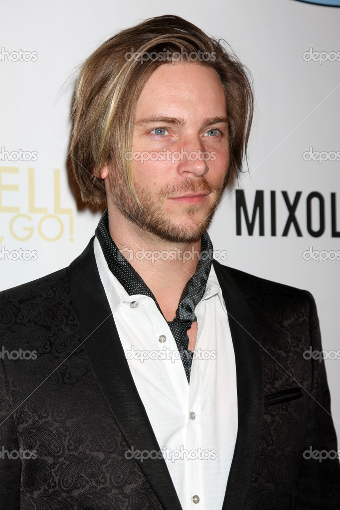 446 Troy Baker Stock Photos, High-Res Pictures, and Images - Getty Images