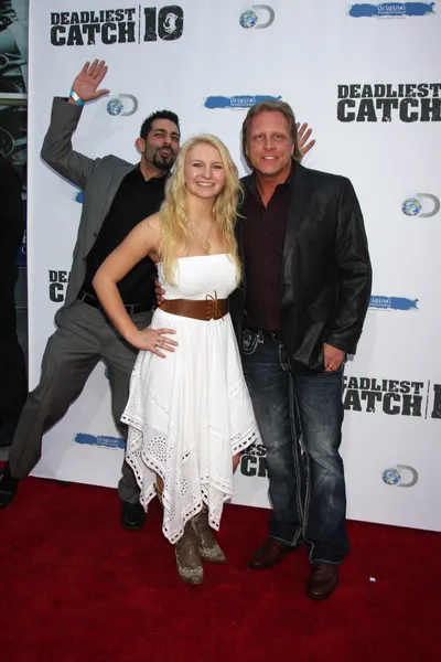 Josh Harris, Mandy Hansen, Sig Hansen — Stock Photo, Image