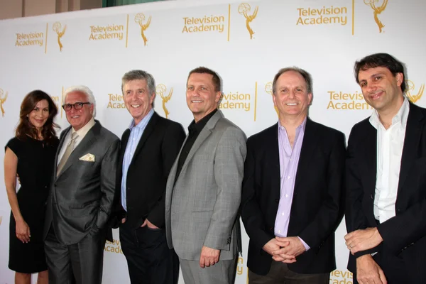 Tom Bergeron y ejecutivos — Foto de Stock