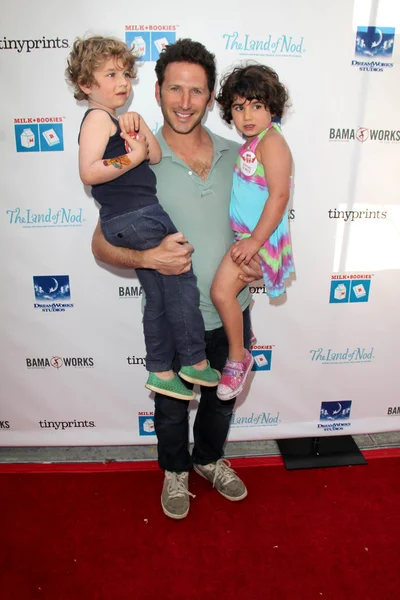 Mark feuerstein, frisco feuerstein, addie feuerstein — Photo