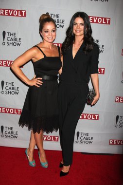 Katie Lee, Marcela Valladolid