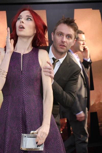 Chloe Dykstra, Chris Hardwick — Photo