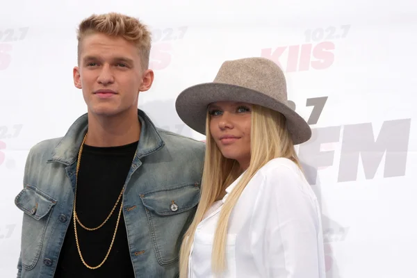 Cody Simpson, Alli Simpson — Photo