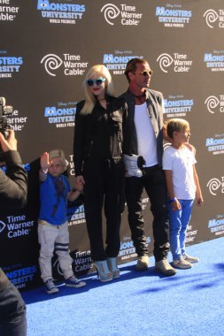 Zuma rossdale, gwen stefani, gavin, rossdale, kingston rossdale