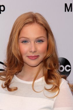 Molly Quinn