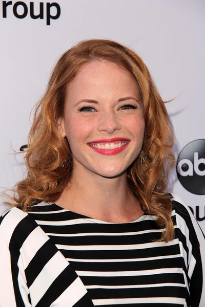 Katie Leclerc — Stockfoto