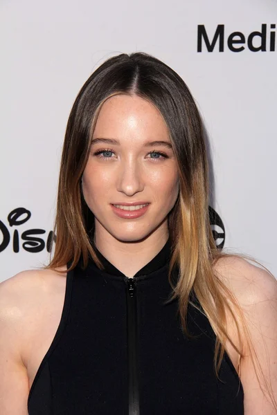 Sophie Lowe — Stockfoto