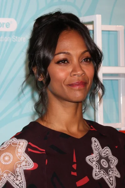 Zoë saldana — Stockfoto