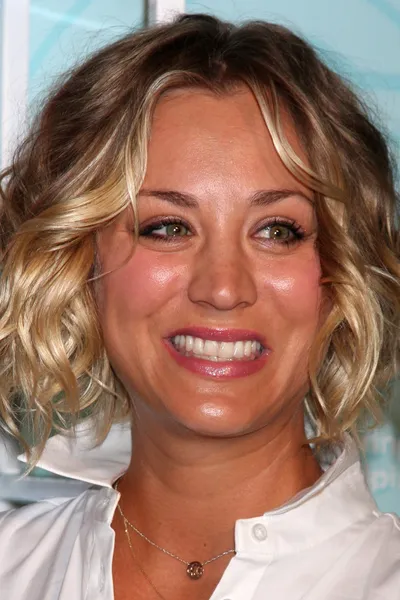 Kaley cuoco — Foto de Stock