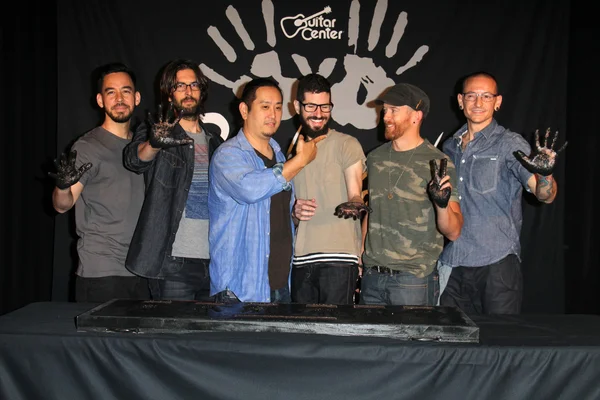 Linkin Park, Mike Shinoda, Rob Bourdon, Joe Hahn, Brad Delson, Dave Farrell, Chester Bennington — Stock Photo, Image