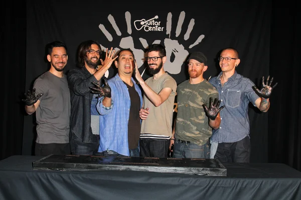 Linkin Park, Mike Shinoda, Rob Bourdon, Joe Hahn, Brad Delson, Dave Farrell, Chester Bennington — Stock Photo, Image