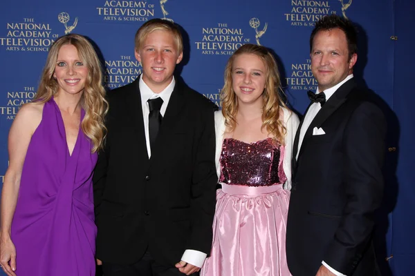 Lauralee Bell, Christian Martin, Samantha Martin, Scott Martin — Stock Photo, Image