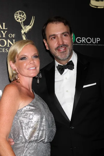 Maura West, Ron Carlivati — Stock Photo, Image