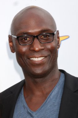 Lance reddick
