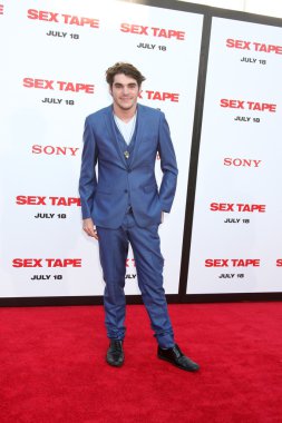 RJ Mitte