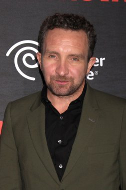 Eddie Marsan