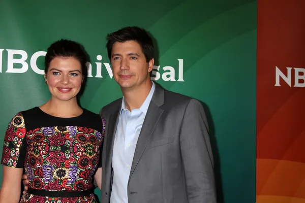 Casey Wilson, Ken Marino — Stock Photo, Image