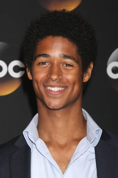 Alfred Enoch — Stock Photo, Image