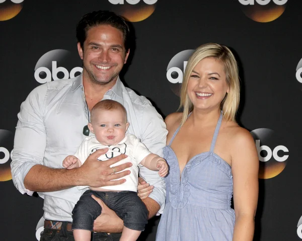 Brandon Barash, Harper Barash, Kirsten Storms — Stockfoto