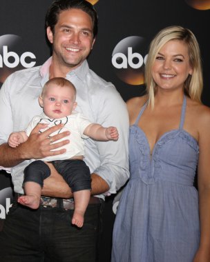 Brandon Belgeseller, harper Belgeseller, kirsten fırtınalar