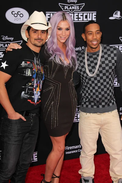 Brad Paisley, Kesha, Ludacris — Foto Stock