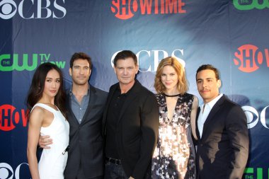 Maggie Q, Dylan Mcdermott, Kevin Williamson, Mariana Klaveno, Victor Rasuk