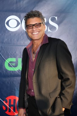 Steven Bauer