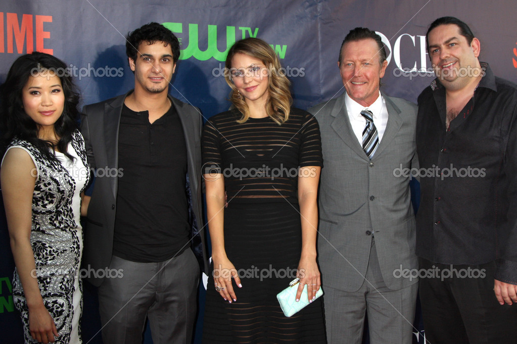 Jadyn Wong, Elyes Gabel, Katharine McPhee, Robert Patrick, Walter