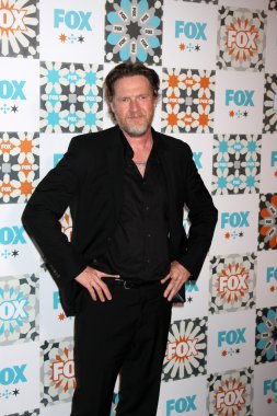 Donal Logue