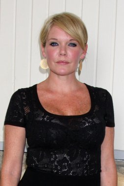 Maura Batı