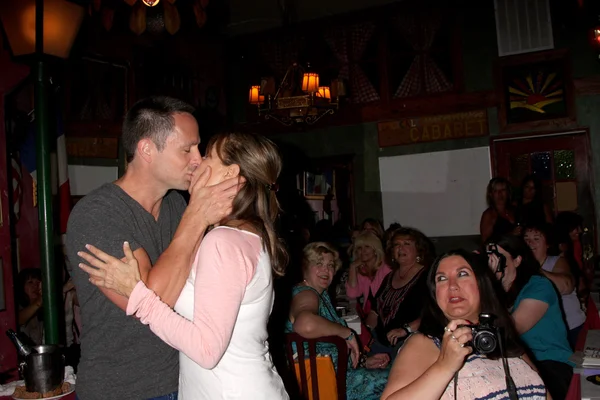 William devry, Nancy Lee Grahn — Photo