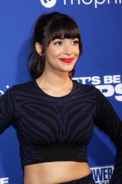 Hannah simone