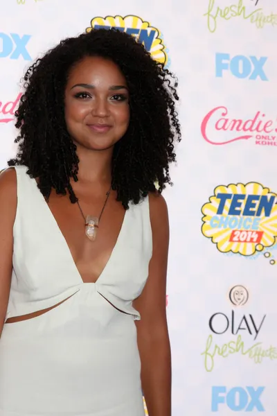 Aisha Dee — Stock Photo, Image