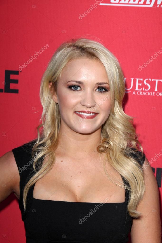 Фотосы қыздар попуга Женя Отраднаяның сексуалды фотосуреттерін қараңыз