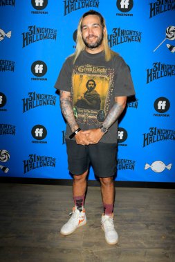 LOS ANGELES - 30 Eylül 2021 'de Pete Wentz, 30 Eylül 2021' de Los Angeles 'taki Heritage Square Müzesi' nde Cadılar Bayramı Yolu Yeteneği ve Basın Gecesi 'nde