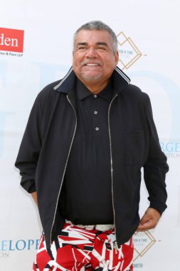 LOS ANGELES - George Lopez, George Lopez Vakfı 14. Ünlü Golf Klasiği Lakeside Golf Sahası 4 Ekim 2021 'de Toluca Gölü, CA