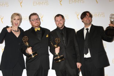 Jane lynch, deadliest catch resim editörleri