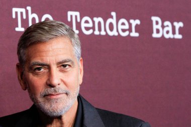 LOS ANGELES - George Clooney The Tender Bar Prömiyeri 'nde 3 Ekim 2021' de Los Angeles, CA