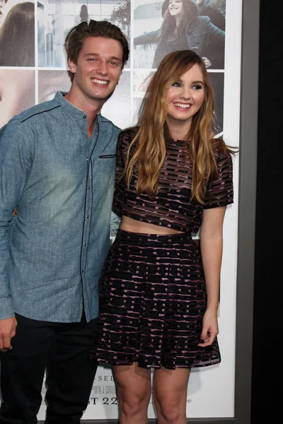 Patrick Schwarzenegger, Liana Liberato — Stock Photo, Image