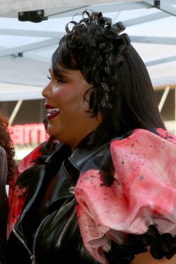 LOS ANGELES - 8 Kasım 2021 'de Los Angeles, CA' da Missy Elliott Star Töreni 'nde Lizzo