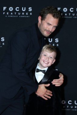 Jamie Dornan, Jude Hill, 8 Kasım 2021 'de Los Angeles' taki Akademi Sinema Müzesi 'ndeki Belfast Premiere' de.