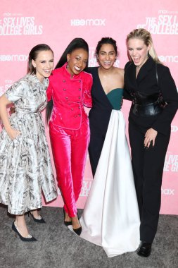 LOS ANGELES - NOV 10:  Pauline Chalamet, Alyah Chanelle Scott, Amrit Kaur, Renee Rapp at the  The Sex Lives of College Girls HBO Max Premiere Screening at Armand Hammer Museum on November 10, 2021 in Westwood, CA