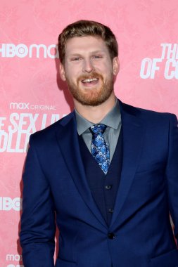 LOS ANGELES - 10 Kasım 2021 'de Westwood, CA' da bulunan Armand Hammer Müzesi 'ndeki The Sex Lipman at the Lives of College Girls HBO Max Prömiyer Screening