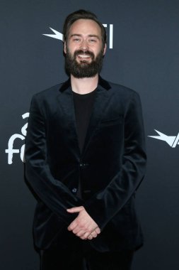 LOS ANGELES - 12 Kasım 2021 'de Los Angeles, CA' da Benjamin Cleary AFI Fest 'te Kuğu Şarkısı Prömiyeri