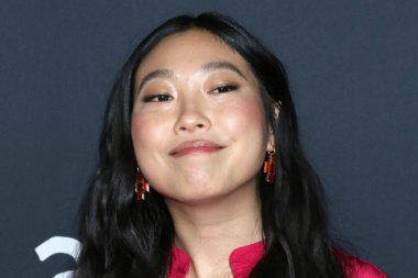 LOS ANGELES - 12 Kasım 2021 'de AFI Fest' te Awkwafina - Kuğu Şarkısı Premiere TCL Çin Tiyatrosu IMAX 'ta 12 Kasım 2021' de, CA