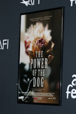 LOS ANGELES - 11 Kasım 2021 'de AFI Fest' te Atmosfer - TCL Çin Tiyatrosu IMAX 'ta Köpek LA Premiere' in Gücü