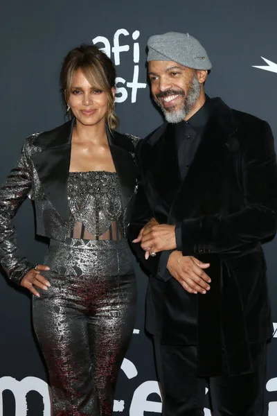 Los Angeles Nov Halle Berry Van Hunt Afi Festivalu Pohmožděná — Stock fotografie