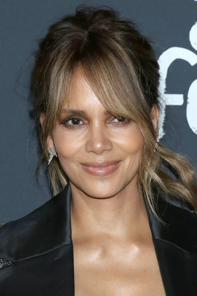 Los Ángeles Nov Halle Berry Afi Fest Estreno Magullado Tcl — Foto de Stock